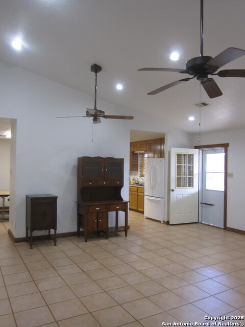 Listing photo id 11 for Address Not Provided