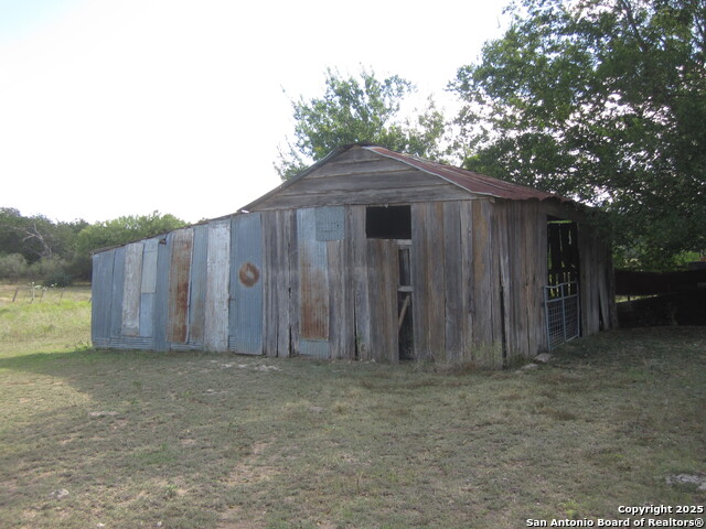 Listing photo id 42 for Address Not Provided