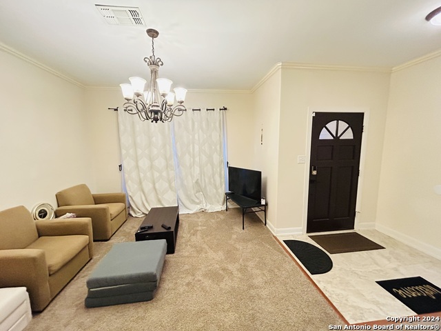 Image 8 of 29 For 6622 Shady Bend