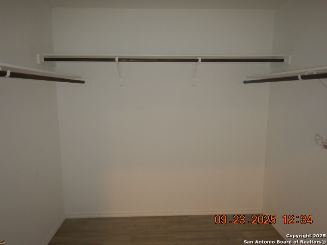 Image 7 of 16 For 711 Cook Bend