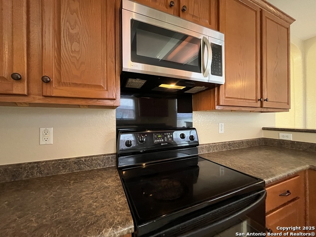 Image 15 of 42 For 24519 Alamosa Falls