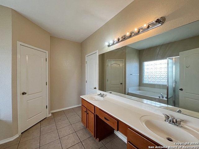 Image 22 of 42 For 24519 Alamosa Falls