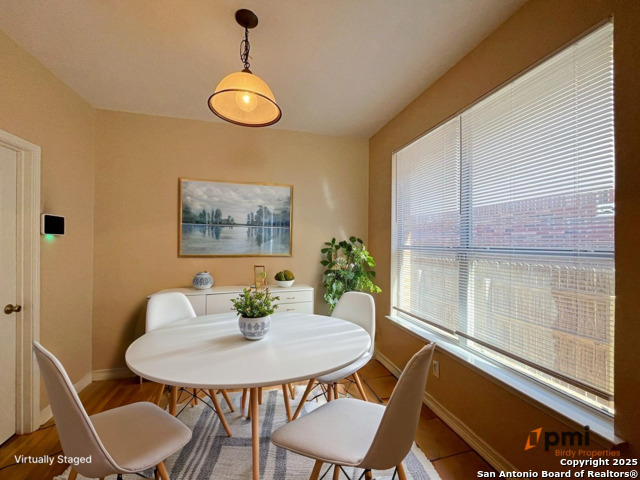 Image 4 of 42 For 24519 Alamosa Falls