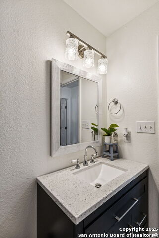 Image 36 of 63 For 7708 Knowlton Rd