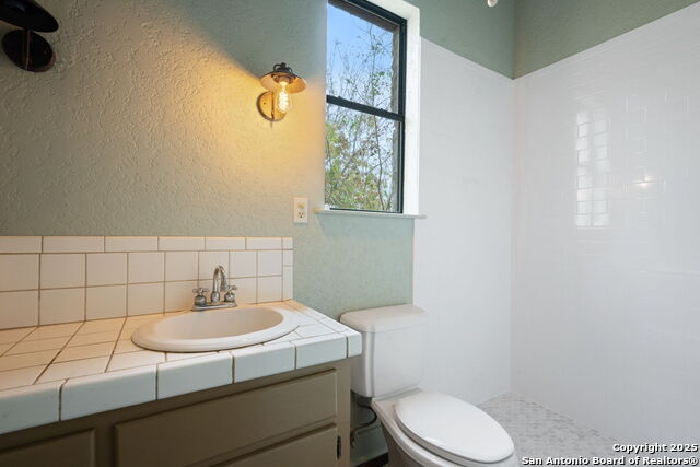 Image 24 of 46 For 2939 Rolling Oaks