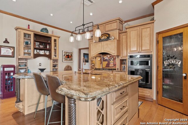 Image 14 of 47 For 547 Suncrest
