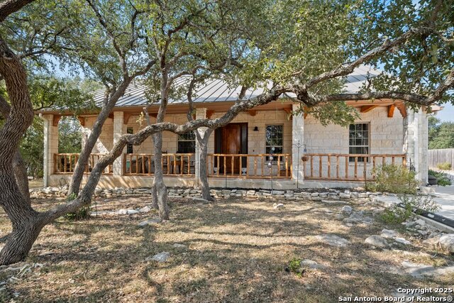 Image 2 of 47 For 547 Suncrest