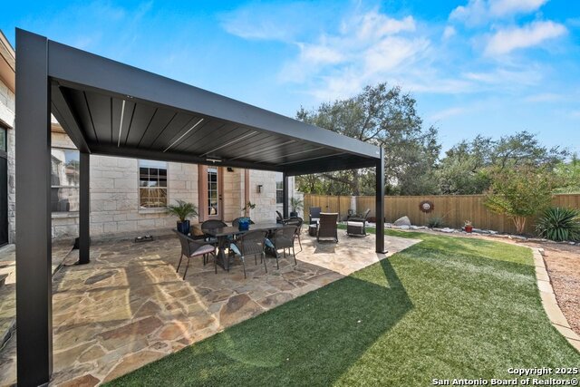 Image 34 of 47 For 547 Suncrest