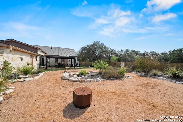 Image 39 of 47 For 547 Suncrest
