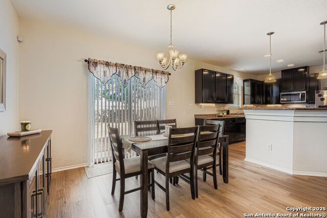 Image 4 of 17 For 2143 Sundrop Bay