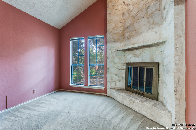 Listing photo id 11 for 13415 Lobelia