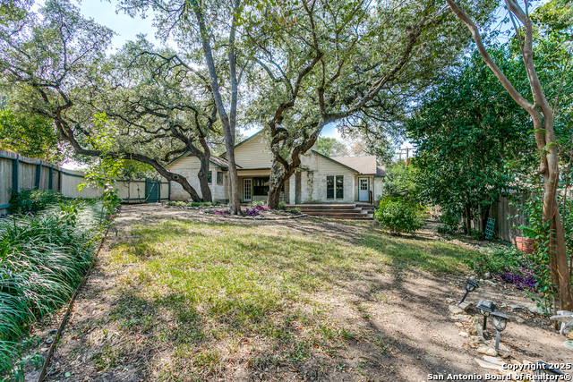 Listing photo id 20 for 13415 Lobelia