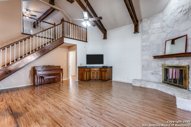 Listing photo id 5 for 13415 Lobelia