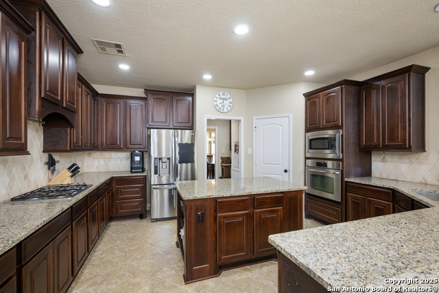 Image 9 of 27 For 25706 Stormy Ridge