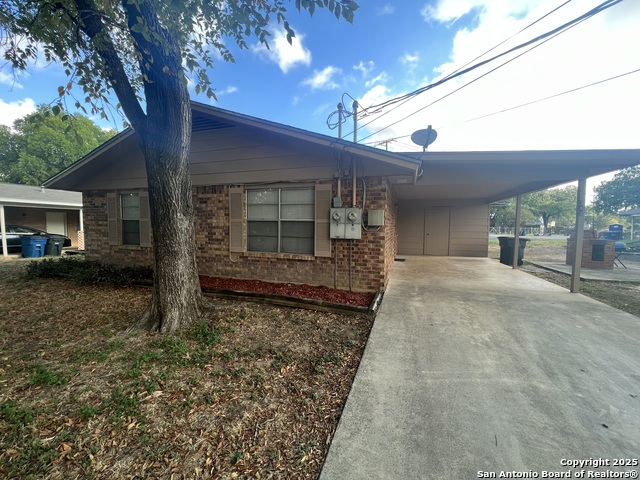 Details for 343 Bobolink, New Braunfels, TX 78130