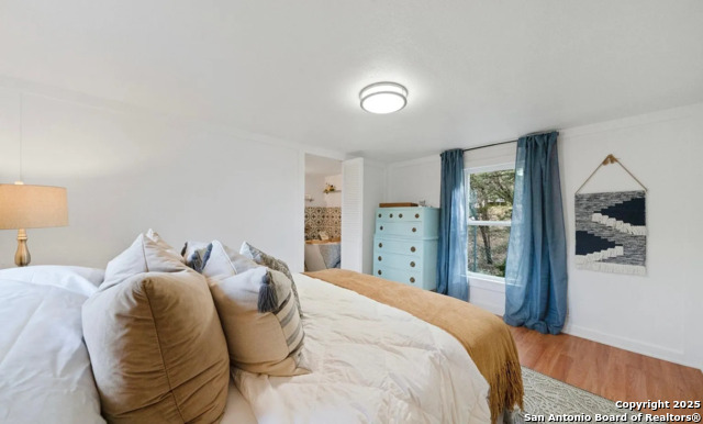 Image 14 of 28 For 1219 Songbird