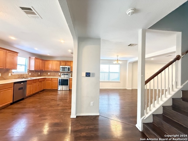 Image 8 of 43 For 6630 Backbay