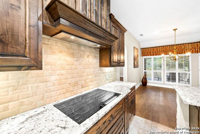 Image 12 of 68 For 15921 Reyes Rdg