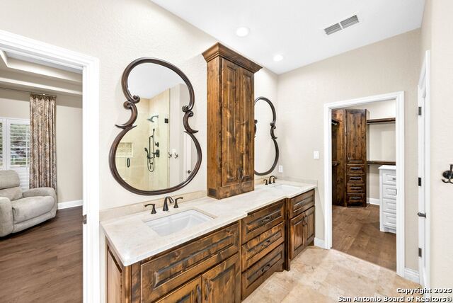 Image 20 of 68 For 15921 Reyes Rdg