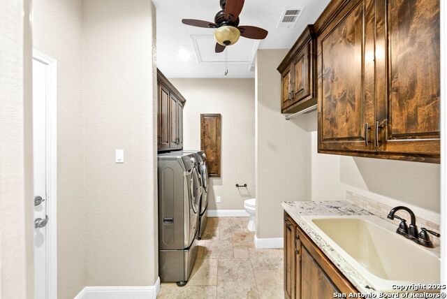 Image 25 of 68 For 15921 Reyes Rdg