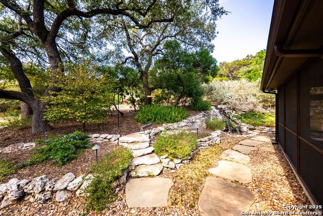 Image 41 of 68 For 15921 Reyes Rdg