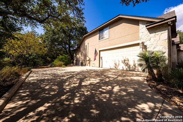 Image 47 of 68 For 15921 Reyes Rdg