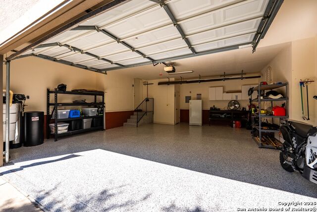 Image 48 of 68 For 15921 Reyes Rdg