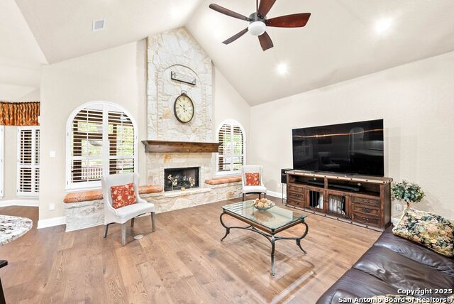 Image 7 of 68 For 15921 Reyes Rdg