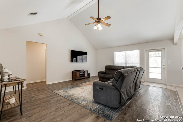 Image 9 of 31 For 206 Tipperary Lane