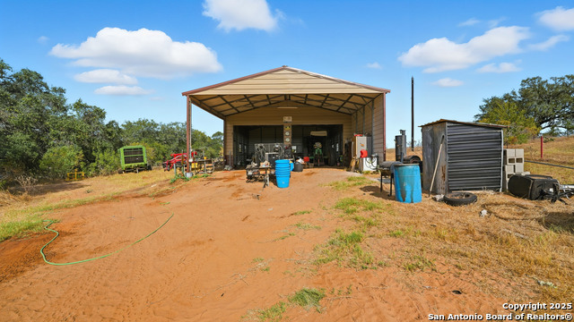 Image 19 of 43 For 2141 Cr 132