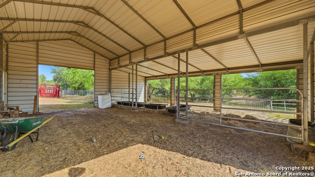 Image 23 of 43 For 2141 Cr 132