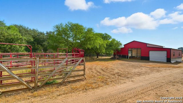 Image 25 of 43 For 2141 Cr 132