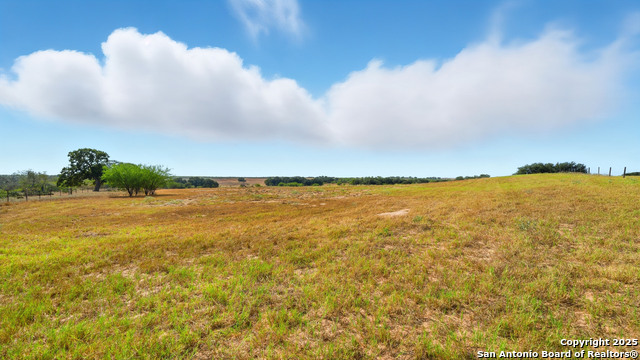 Image 34 of 43 For 2141 Cr 132