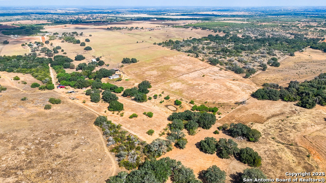 Image 37 of 43 For 2141 Cr 132