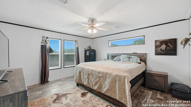 Image 9 of 43 For 2141 Cr 132