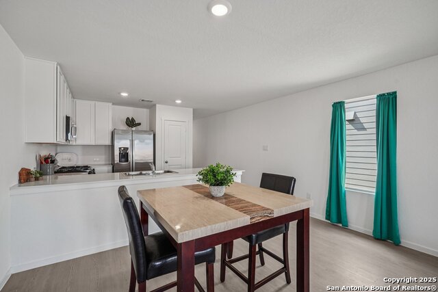 Image 11 of 31 For 250 Tahoe  