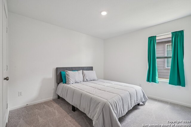 Image 24 of 31 For 250 Tahoe  