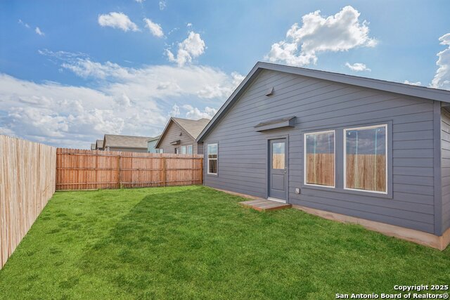 Image 31 of 31 For 250 Tahoe  