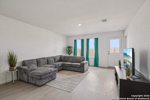 Image 7 of 31 For 250 Tahoe  