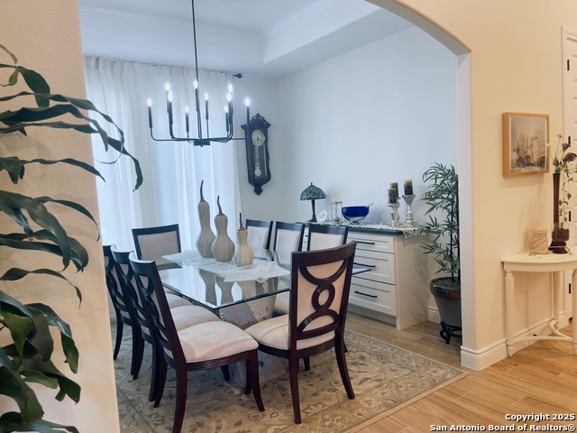 Image 13 of 46 For 202 Mystic Shores Blvd