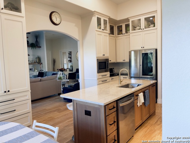 Image 15 of 46 For 202 Mystic Shores Blvd