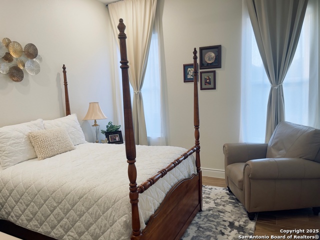 Image 35 of 46 For 202 Mystic Shores Blvd