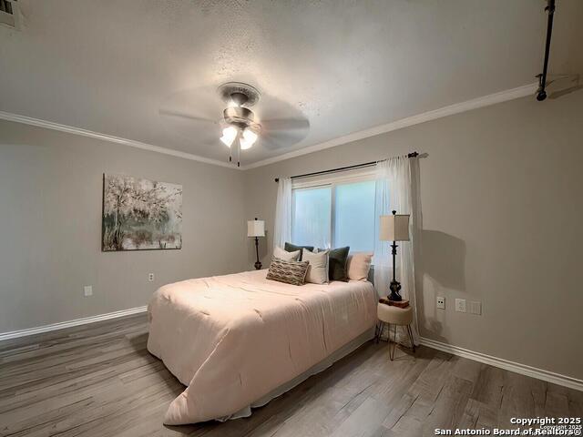 Image 13 of 24 For 9824 Meadow Way