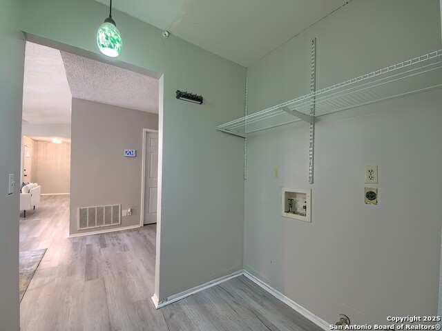 Image 22 of 24 For 9824 Meadow Way