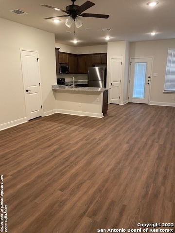 Image 3 of 17 For 7521 Astro Field  102