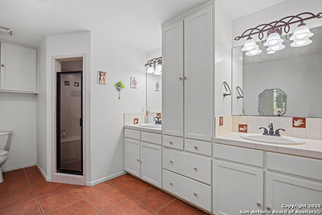 Image 16 of 49 For 1158 Orchard Park