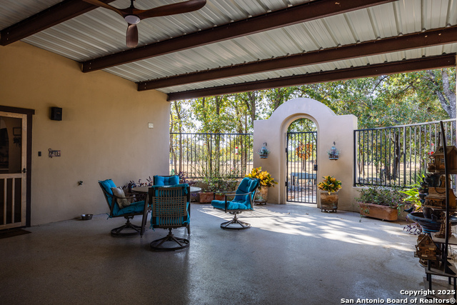 Image 19 of 49 For 1158 Orchard Park