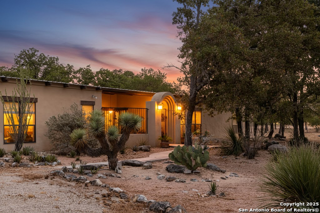 Image 2 of 49 For 1158 Orchard Park