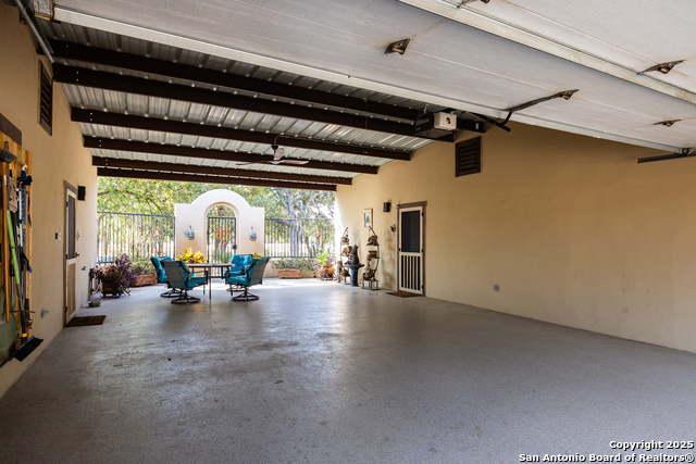 Image 20 of 49 For 1158 Orchard Park