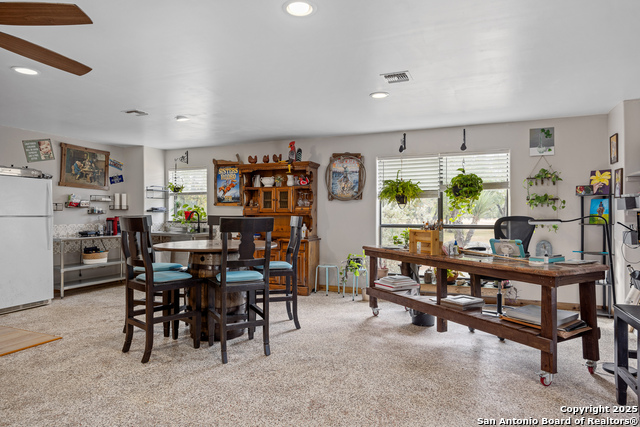 Image 22 of 49 For 1158 Orchard Park